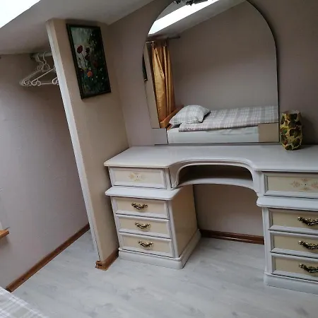 Krista Guest house *